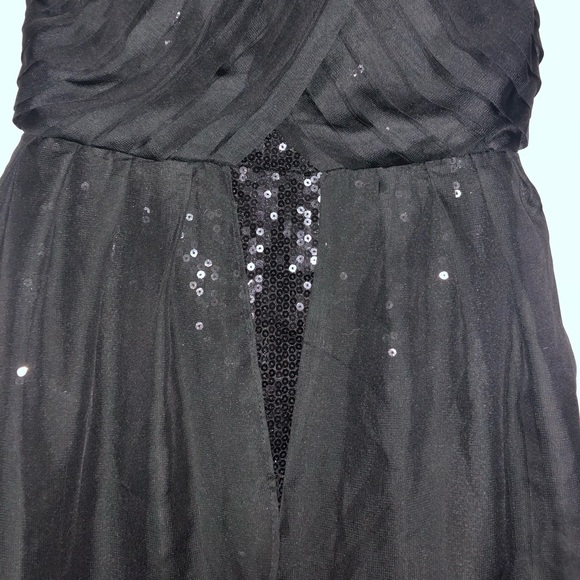 Sequence Strapless Dress - Picture 2 of 4